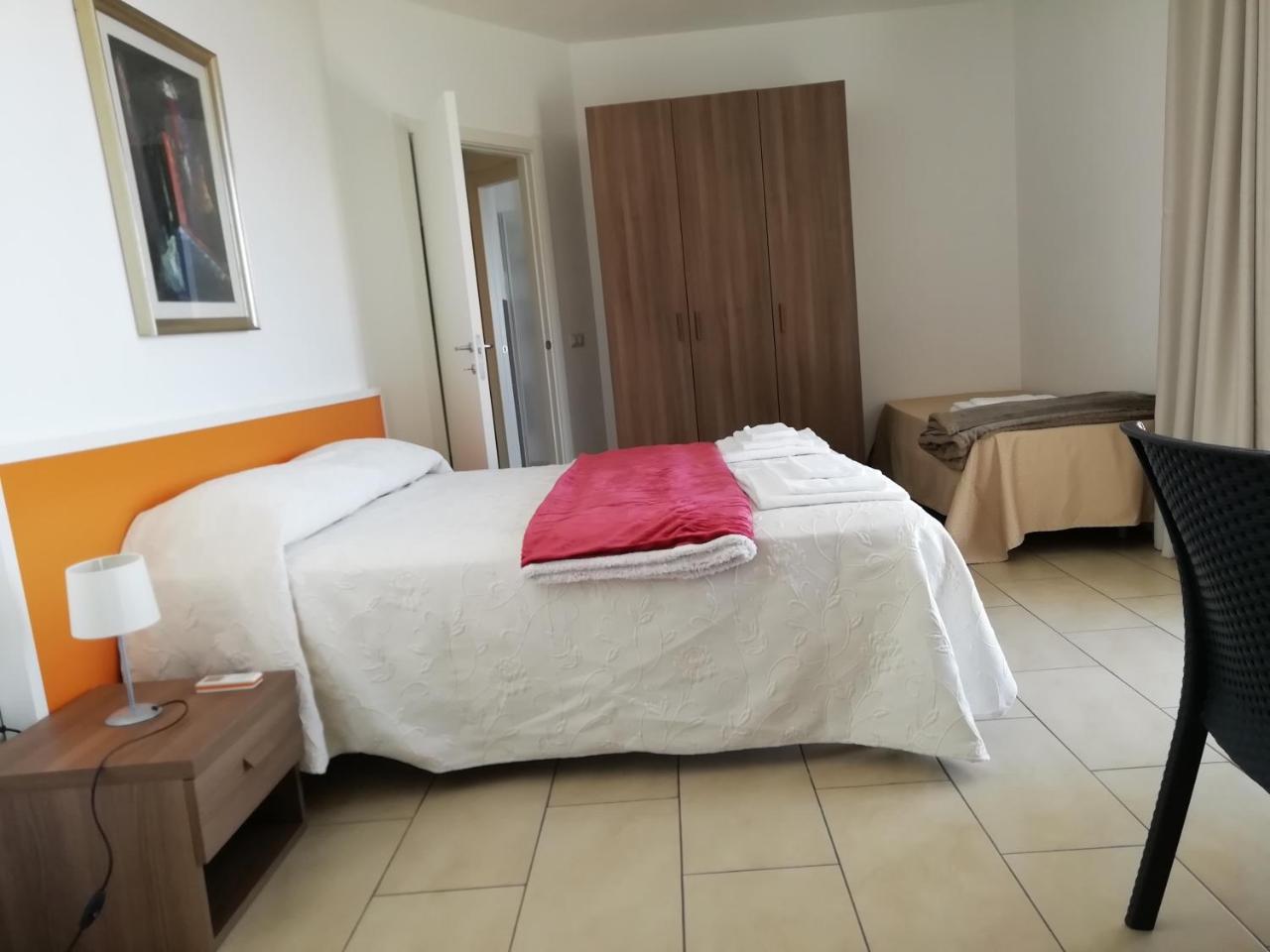 La Nave Sul Mare Di Taormina Bed & Breakfast Летояни Екстериор снимка
